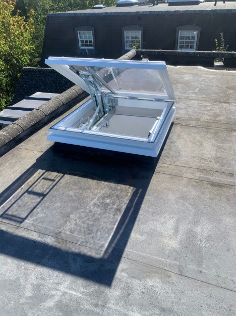 Picture of Mardome Smoke Vent AOV Polycarbonate Dome Rooflight